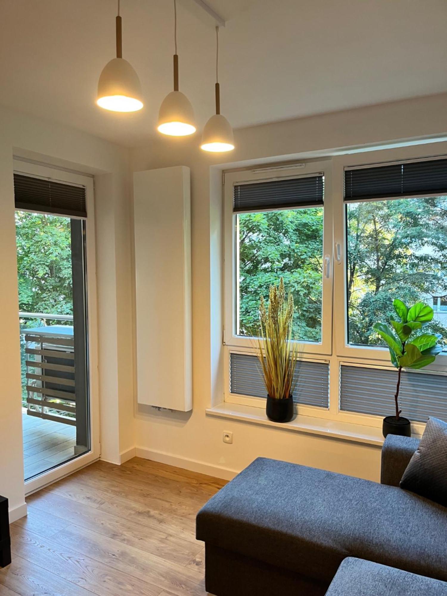 Apartament Julia 1-4 Os Starowapiennikowa 42A Z Balkonem Ze Sniadaniem Kontynentalnym Келце Екстериор снимка