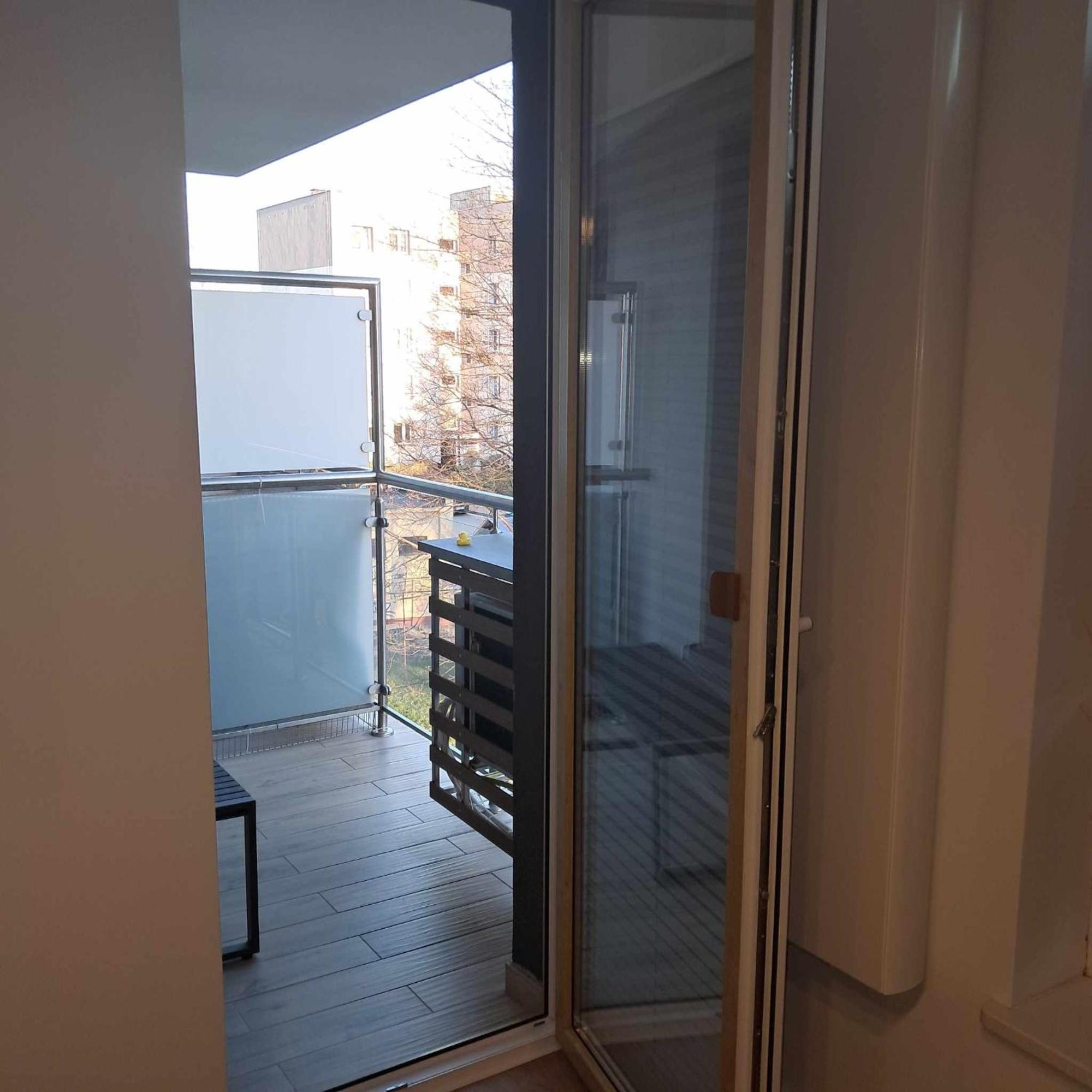 Apartament Julia 1-4 Os Starowapiennikowa 42A Z Balkonem Ze Sniadaniem Kontynentalnym Келце Екстериор снимка
